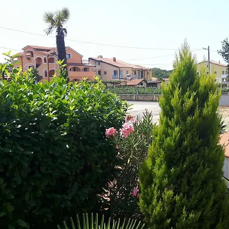 Apartman Kristal Πόρετς